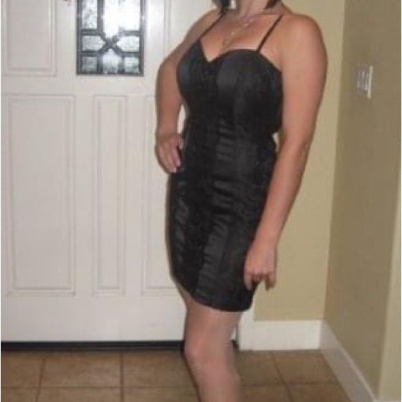 Spaghetti strap min dress with lace - Picture 6 of 7